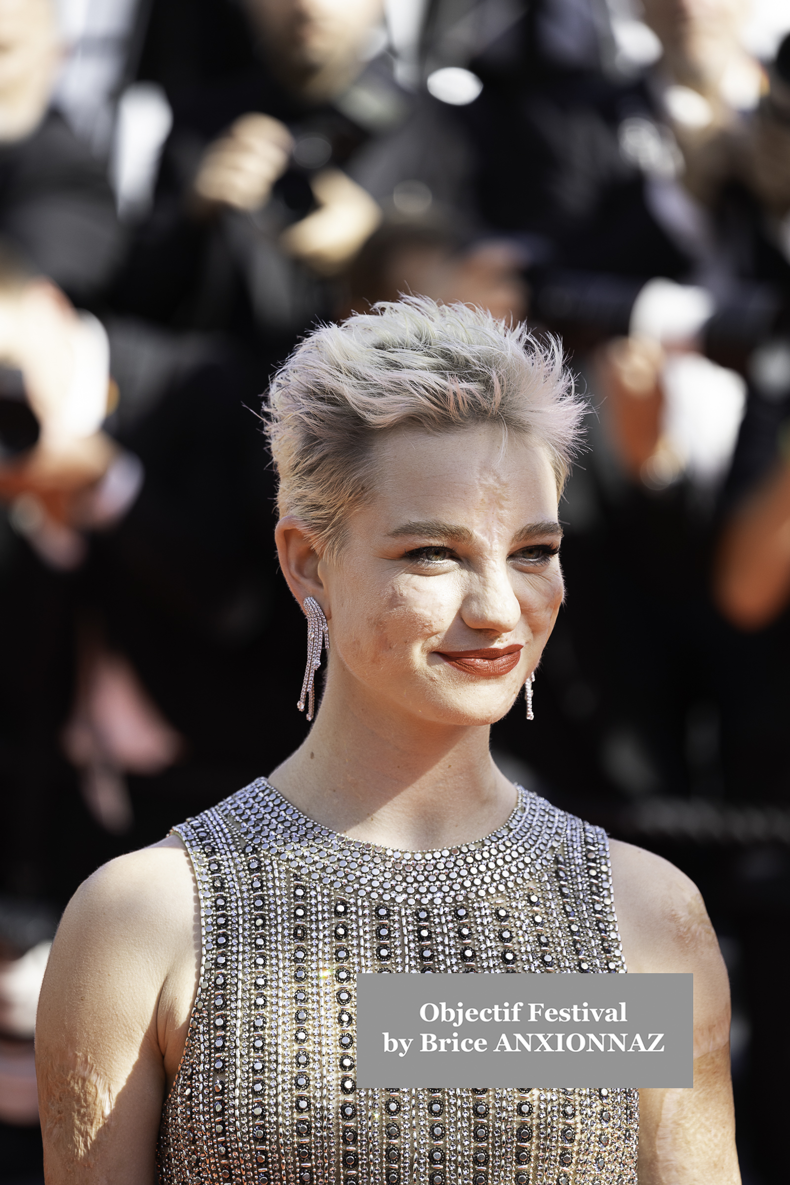 Kinds  Of  Kindness / 77th Cannes International Film Festival / Objectif Festival by Brice ANXIONNAZ